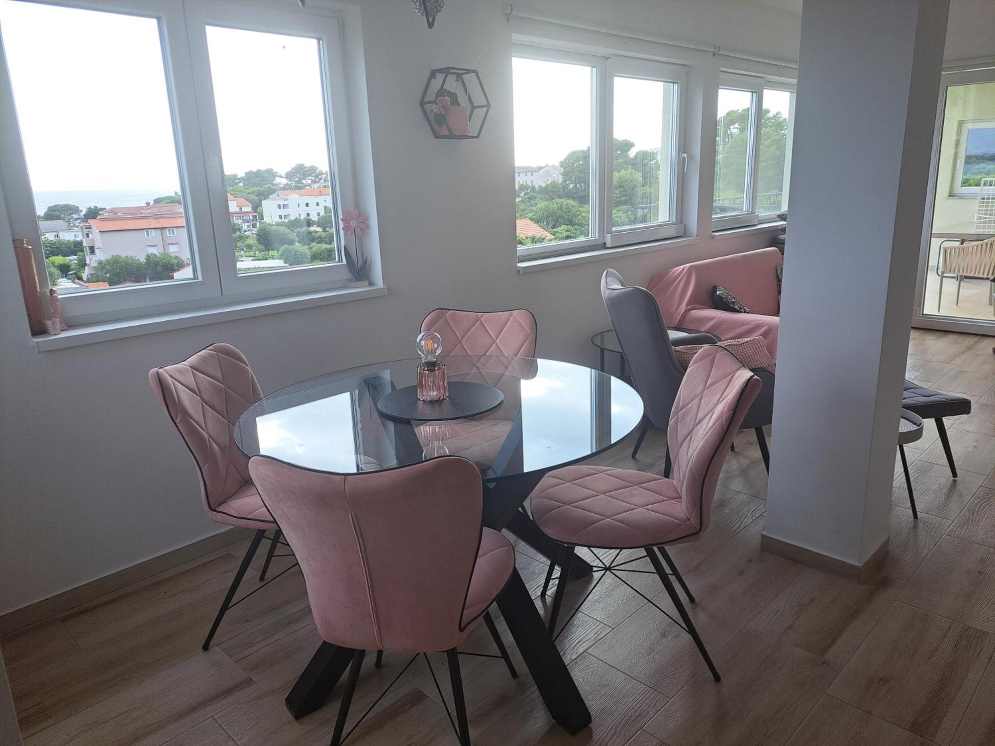 Apartment Mia 2 Banjol