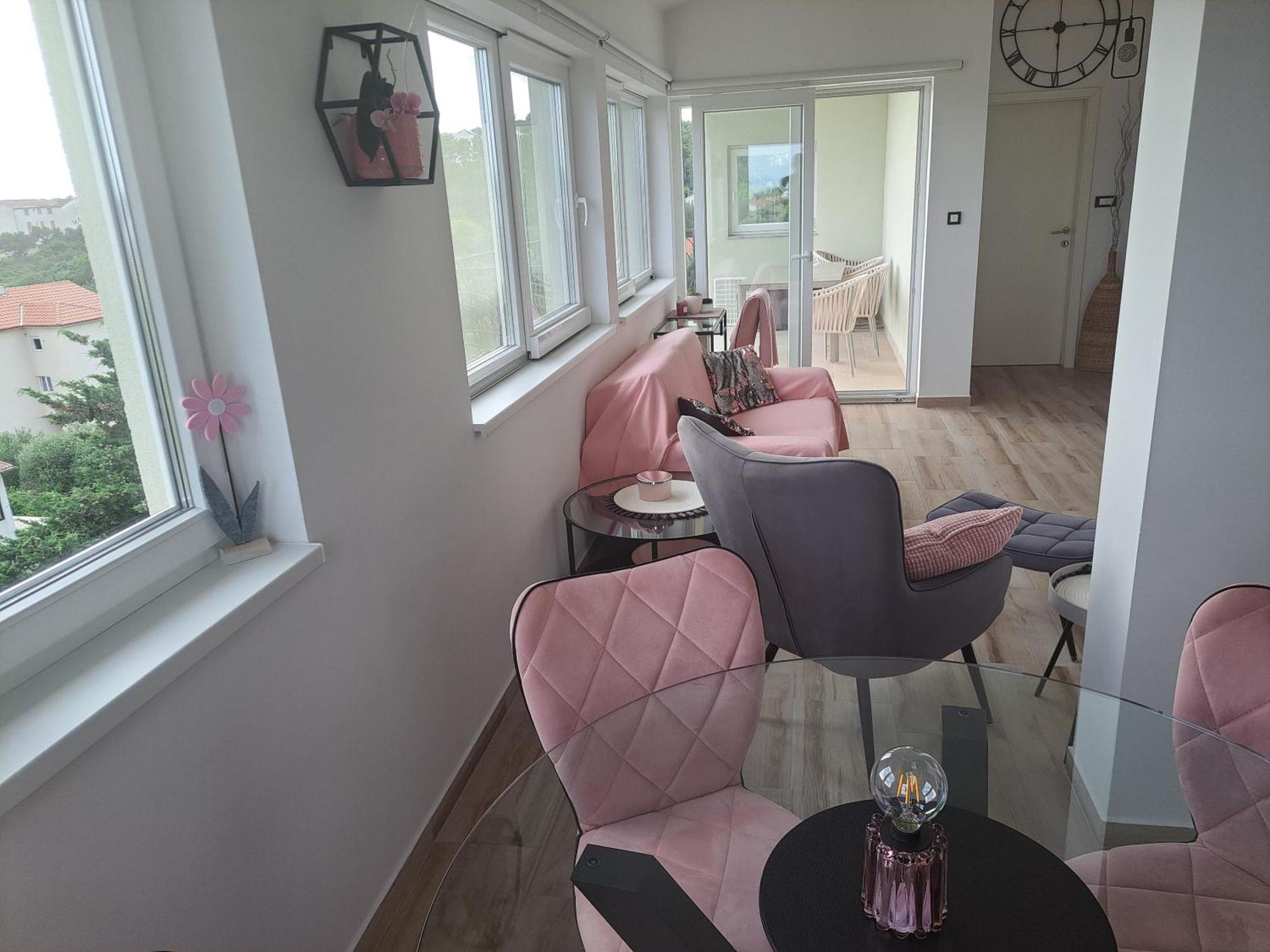 Mia 2 Apartment Banjol