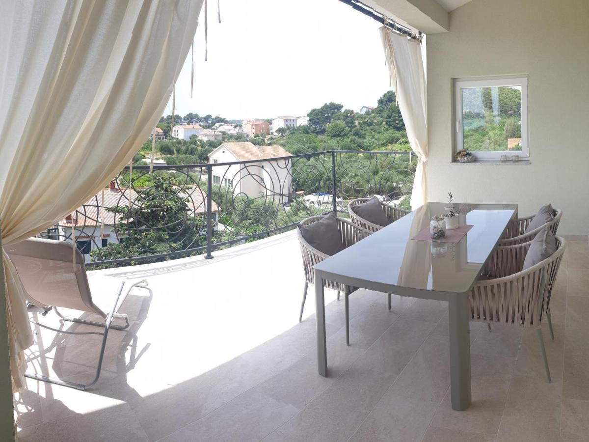 Mia 2 Apartament