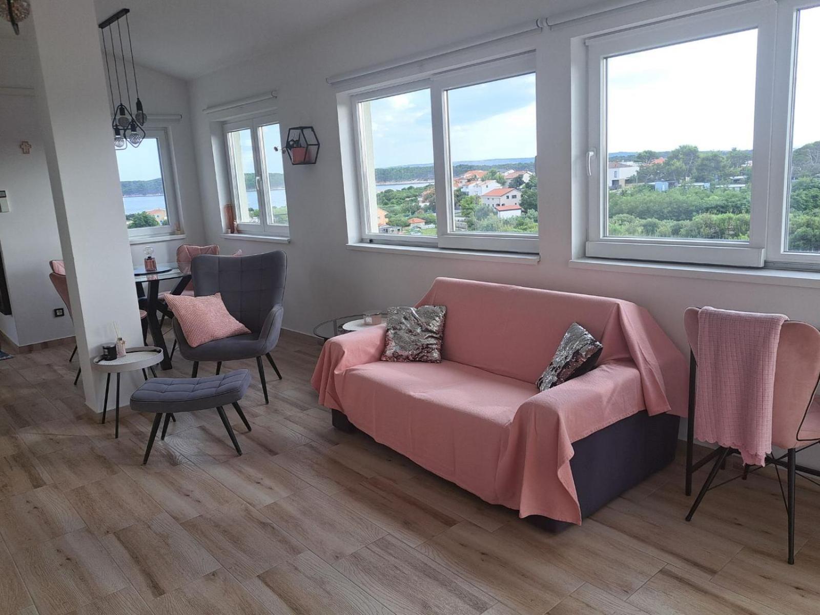 Mia 2 Apartament *