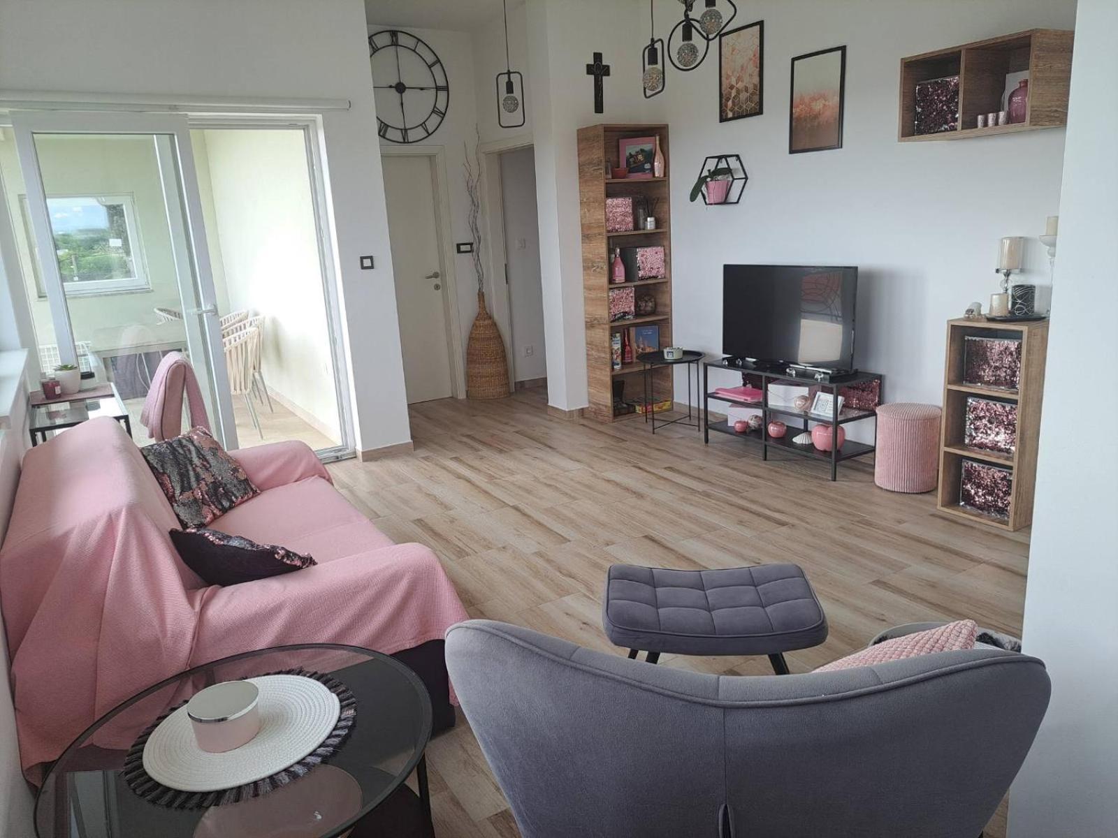 Mia 2 Apartament